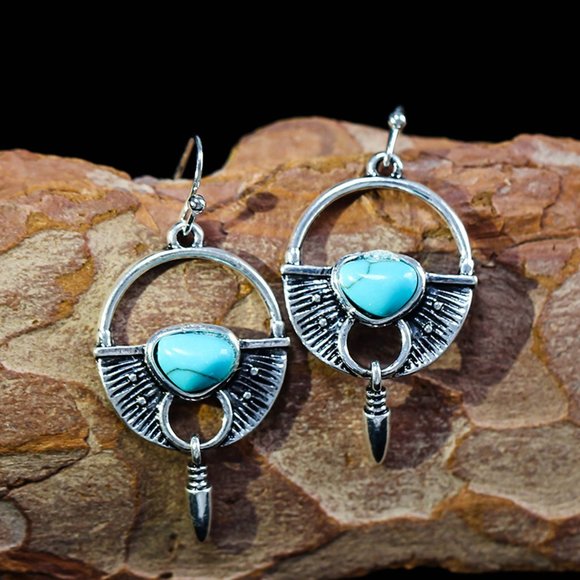 Jewelry - ♡♡Vintage Hollow Circle Turquoises Stone Earrings
